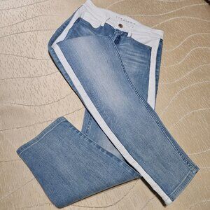 WHBM HIGH RISE STRAIGHT LEG SUN WASHED JEANS with WHITE STRIPE DETAIL SIZE 0P